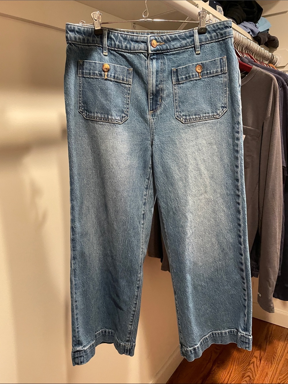 LOFT Palmer Wide Leg Crop Jeans